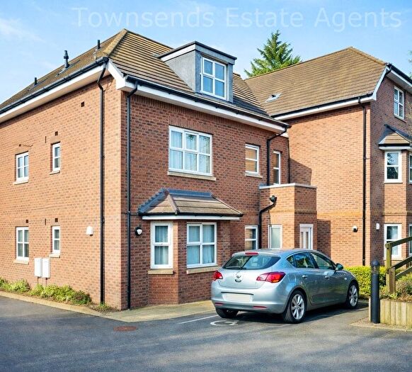 2 Bedroom Flat For Sale In Watford Road, Northwood, HA6