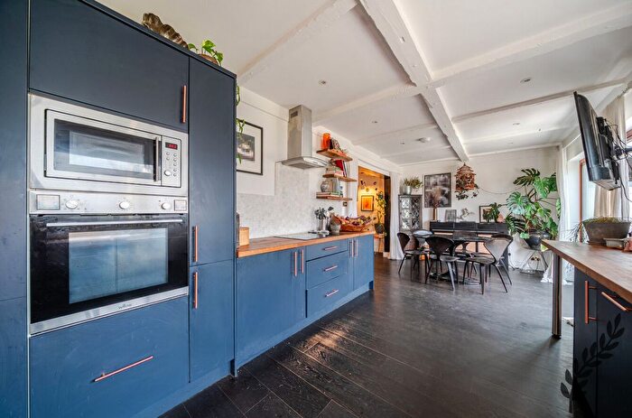 4 Bedroom Semi Detached House For Sale In Harding Road, Epsom, KT18