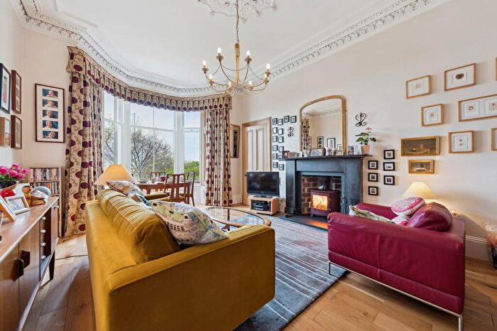 2 Bedroom Flat For Sale In Hampden Terrace, Flat /, Mount Florida, Glasgow, G42