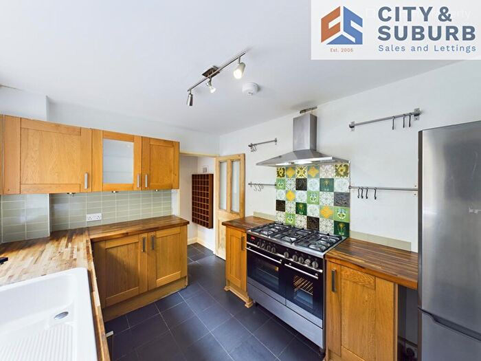 2 Bedroom Flat To Rent In Hotspur Street, Heaton, Newcastle Upon Tyne, Tyne And Wear, NE6