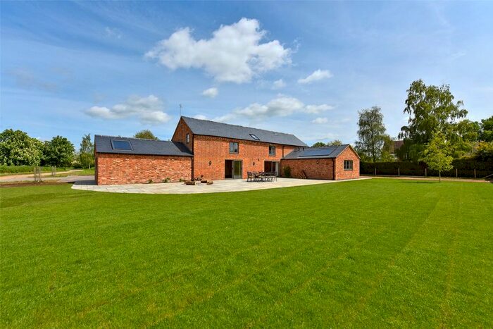 7 Bedroom Detached House To Rent In Newbold Grounds, Staverton, Northamptonshire, NN11