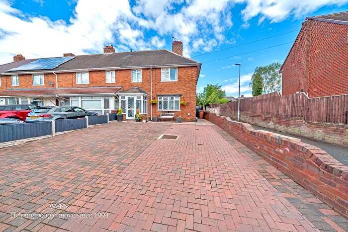 3 Bedroom End Terrace House For Sale In Jessie Road, Aldridge, Walsall, WS9