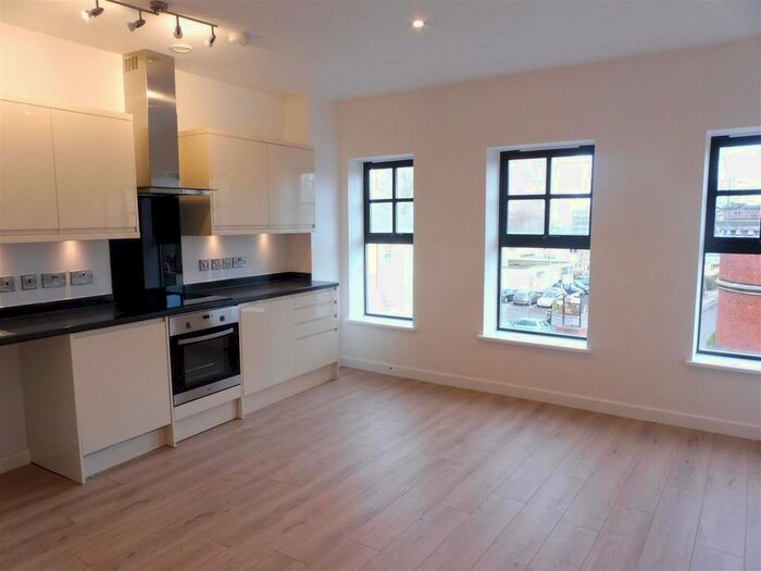 1 Bedroom Flat To Rent In St. Marys Place, Southampton, SO14