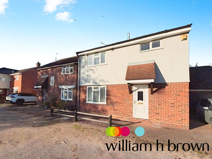 3 Bedroom Detached House To Rent In Ipswich Road, Colchester, CO4