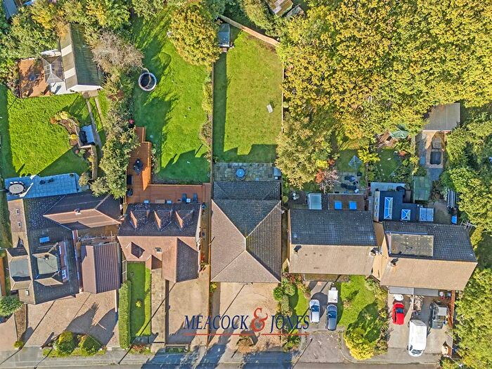 5 Bedroom Detached House For Sale In Harpers Lane, Doddinghurst, Brentwood, CM15