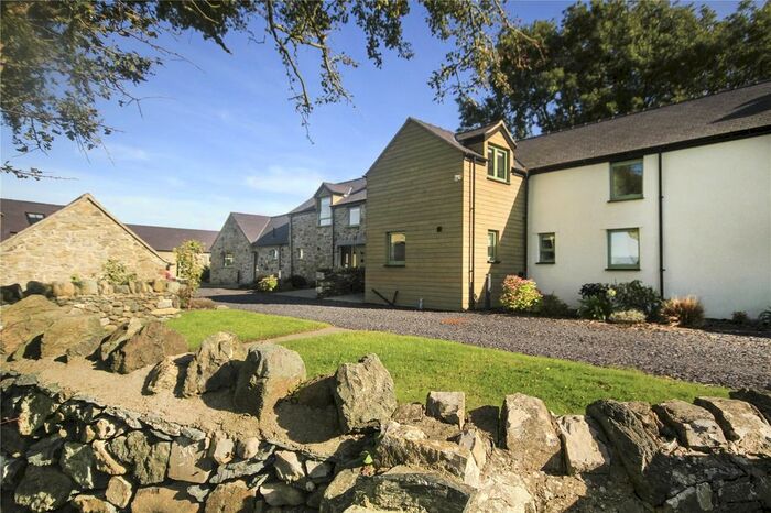 3 Bedroom Terraced House For Sale In Brynsiencyn, Llanfairpwllgwyngyll, Sir Ynys Mon, LL61