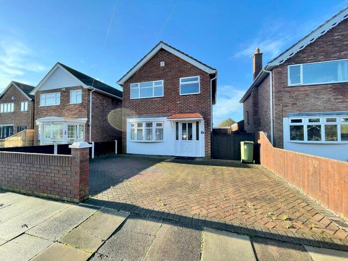 3 Bedroom Detached House To Rent In Amesbury Avenue, Scartho, DN33