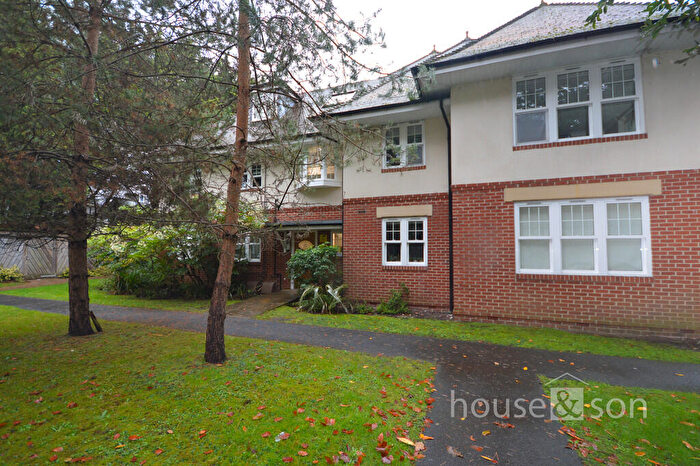 1 Bedroom Apartment To Rent In Charminster Road, BH8