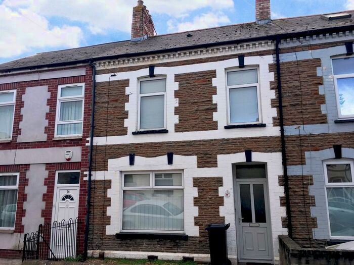 3 Bedroom House To Rent In Coveny Street, Splott, Cardiff, CF24