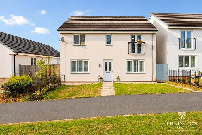 4 Bedroom Detached House For Sale In Cornflower Walk, Plymouth, City Of Plymouth, PL6
