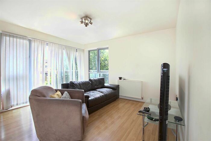 2 Bedroom Flat To Rent In Kira Building, Bow Road, London, E3
