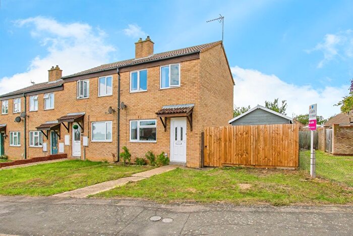 1 Bedroom End Of Terrace House For Sale In Beaumaris Road, Sawtry, Huntingdon, PE28