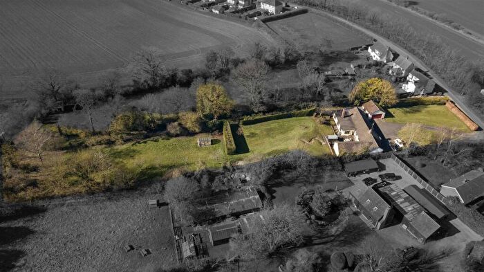 6 Bedroom Detached Bungalow For Sale In Anstey, Buntingford, SG9