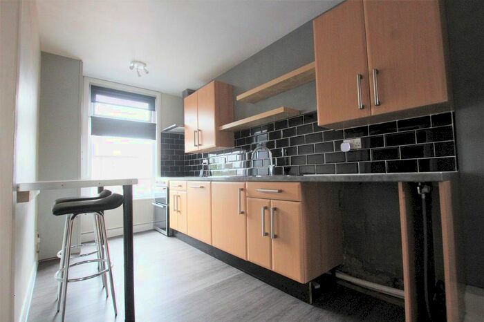 2 Bedroom Flat To Rent In Victoria Road, Walton-Le-Dale, Preston, PR5