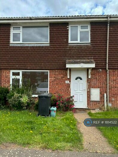 3 Bedroom Terraced House To Rent In The Leas, Burnham-On-Crouch, CM0