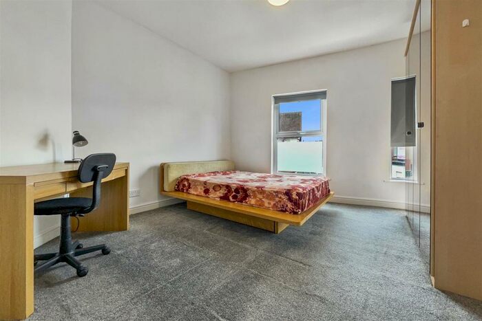 4 Bedroom Terraced House To Rent In Humber Road, Stoke, Coventry, CV3