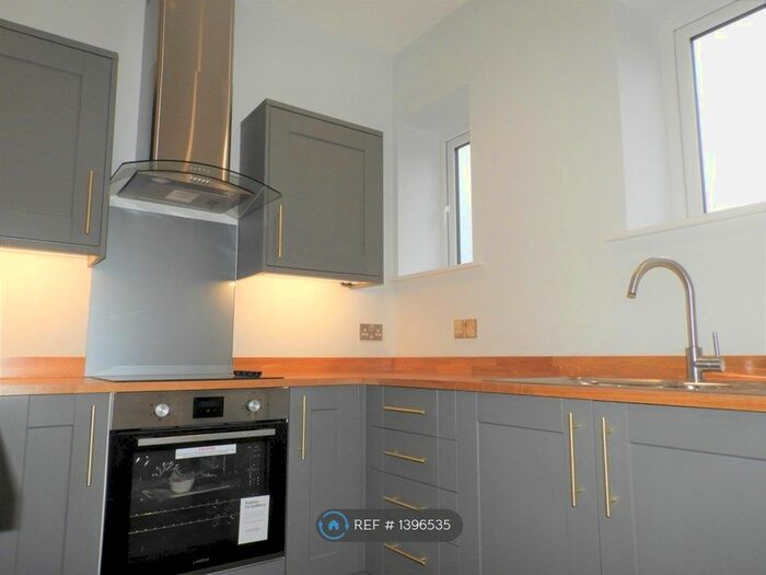 1 Bedroom Flat To Rent In Burton Chambers, Ripon, HG4