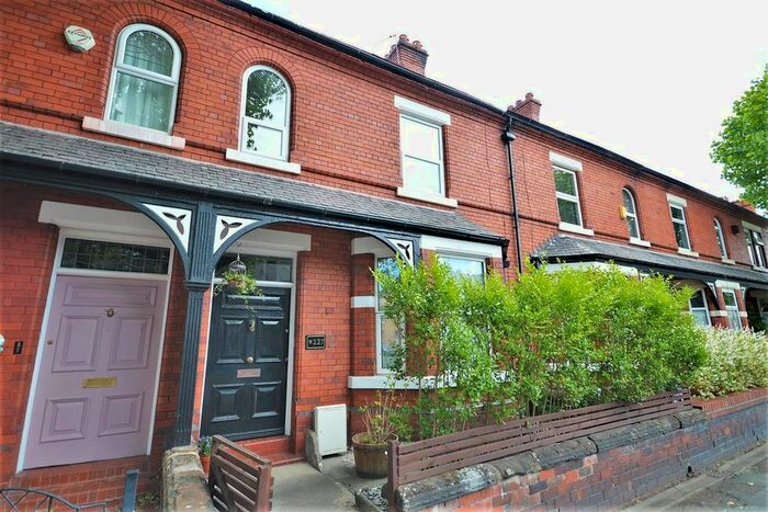 4 Bedroom Terraced House To Rent In Wilderspool Causeway, Warrington, WA4