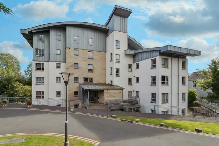 4 Bedroom Flat To Rent In Cathkin Road, Flat /, Langside, Glasgow, G42