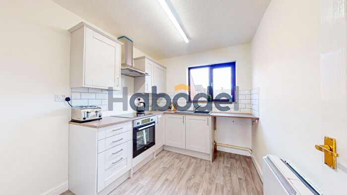 2 Bedroom Flat To Rent In A, Rokliss A Mill Lane, Buckley, CH7