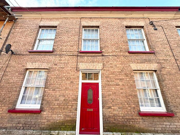 4 Bedroom House For Sale In Church Street, Tiverton, EX16