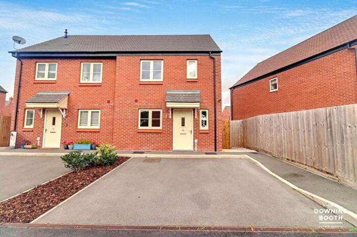 2 Bedroom Semi Detached House For Sale In Trent Avenue, Alrewas, Burton-On-Trent, - Beautifully Presented Throughout, DE13