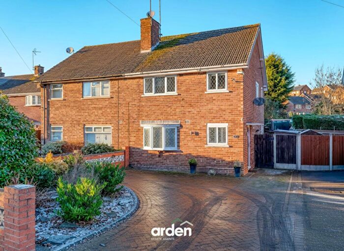 3 Bedroom Semi Detached House For Sale In Throckmorton Road, Redditch, B98