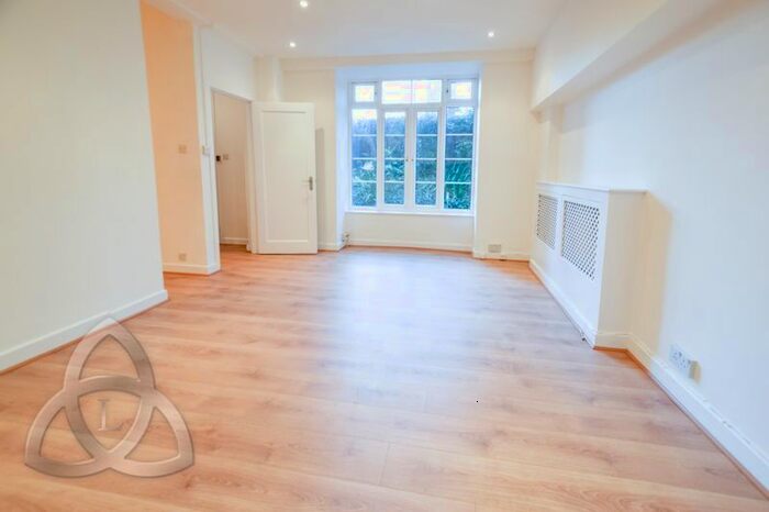 Studio To Rent In Grove End Gardens, Grove End Road NW8