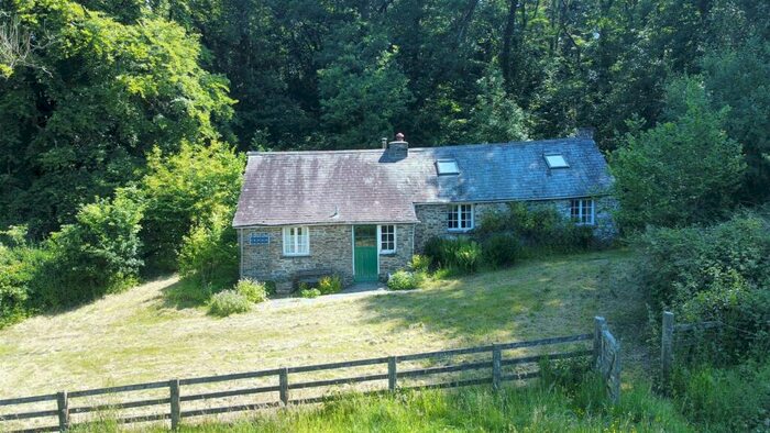 1 Bedroom Smallholding For Sale In Dihewyd, Lampeter, SA48