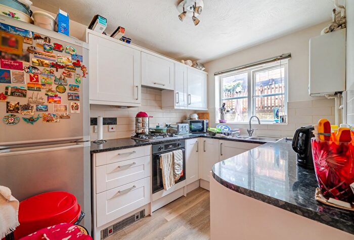 3 Bedroom Detached House For Sale In Swifts Hill View, Stroud, Gloucestershire, GL5