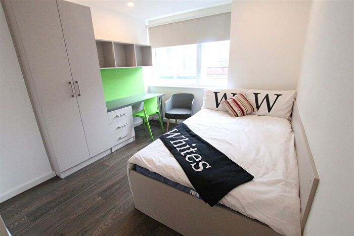 1 Bedroom Property To Rent In Fish Street, Northampton, NN1