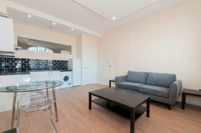 1 Bedroom Apartment To Rent In Manhattan Apartments, Leeds City Centre, LS2