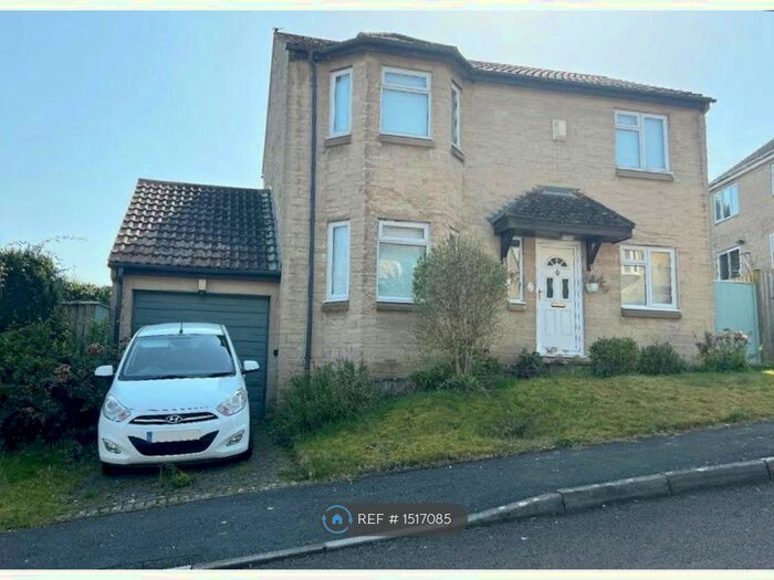 4 Bedroom Detached House To Rent In Elliston Drive, Bath, BA2