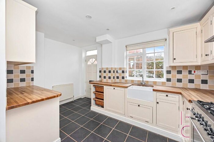 3 Bedroom Terraced House For Sale In Bristol Gardens, BN2