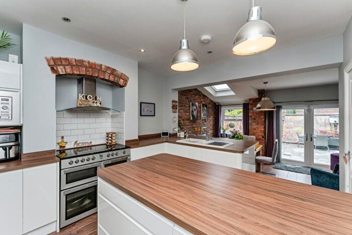 2 Bedroom Terraced House For Sale In Vernon Road, Chester, Cheshire, CH1