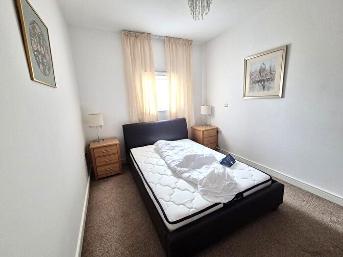 2 Bedroom Apartment To Rent In Watermark, Ferry Road, CF11