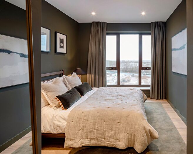 2 Bedroom Flat To Rent In Grenan Square, Greenford, UB6