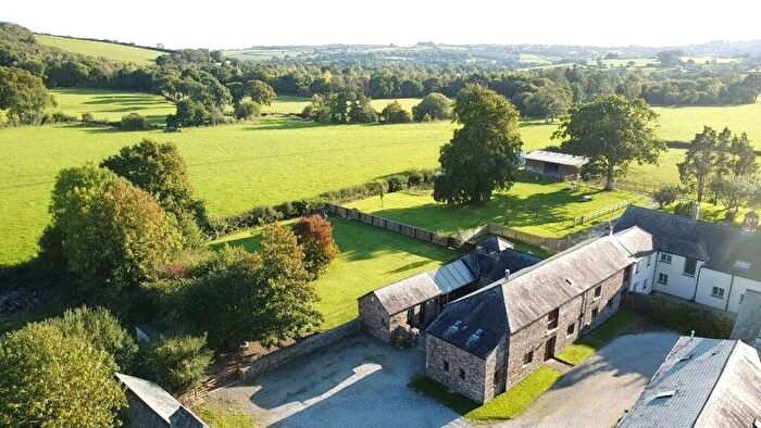 5 Bedroom Semi-Detached House For Sale In Launceston, Devon, PL15