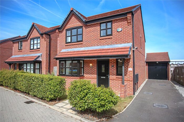 3 Bedroom Detached House To Rent In Merton Crescent, Heaton Moor, Stockport, SK4