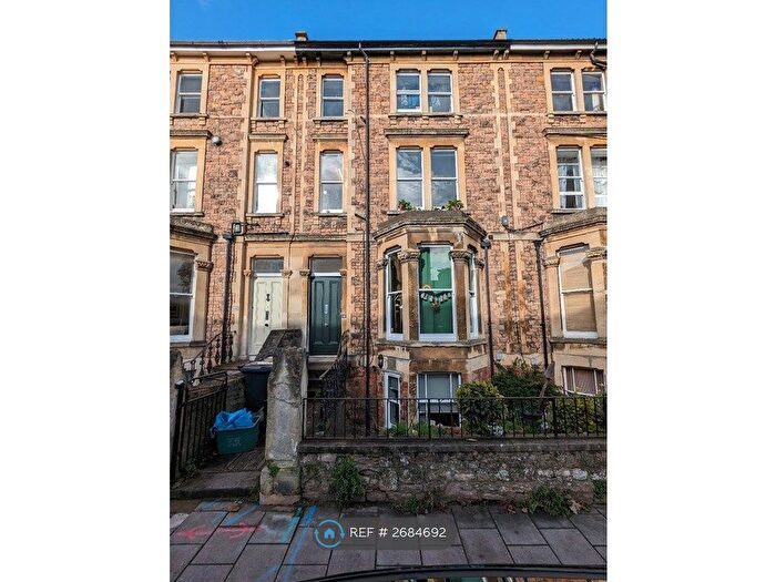 1 Bedroom Flat To Rent In Alma Vale Road, Bristol, BS8