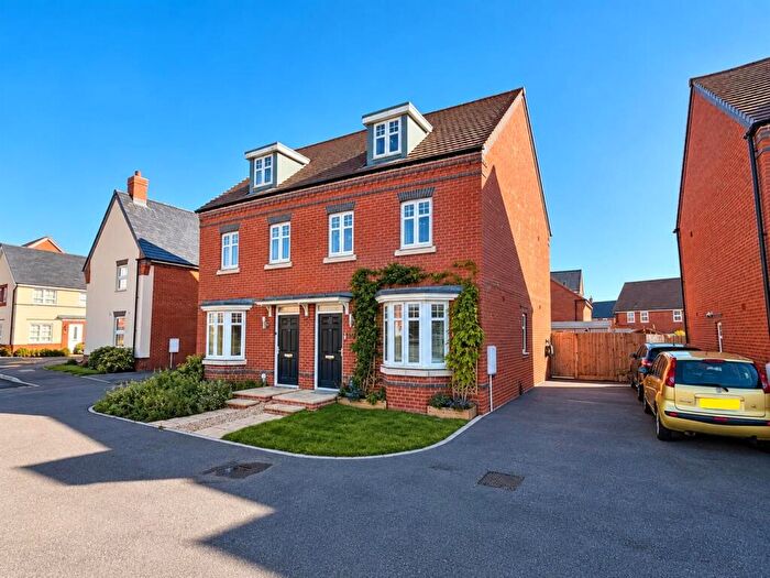 3 Bedroom Semi-Detached House For Sale In Coniston Avenue, Eastbourne, BN22