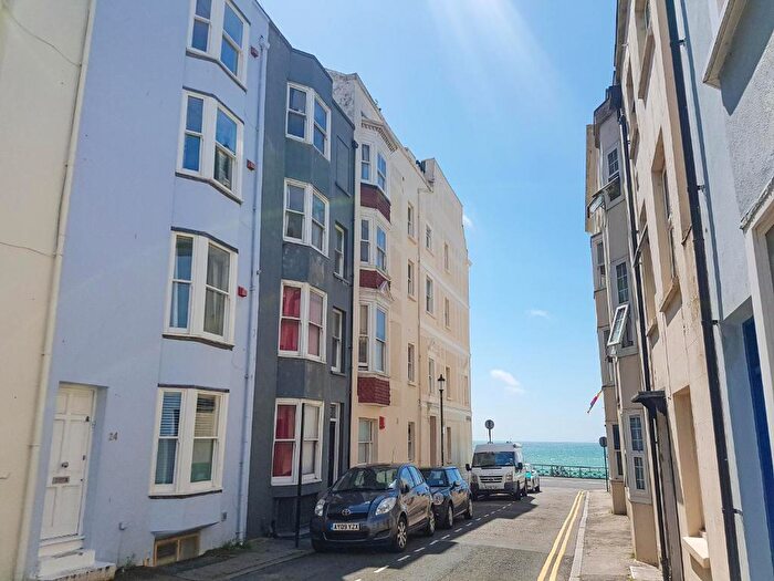 4 Bedroom House To Rent In Margaret Street, Brighton, BN2