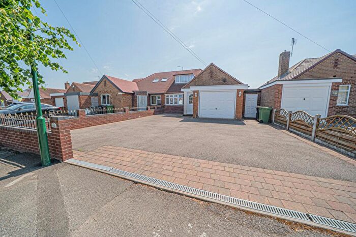 3 Bedroom Semi-Detached Bungalow For Sale In Ebrington Avenue, Solihull, B92