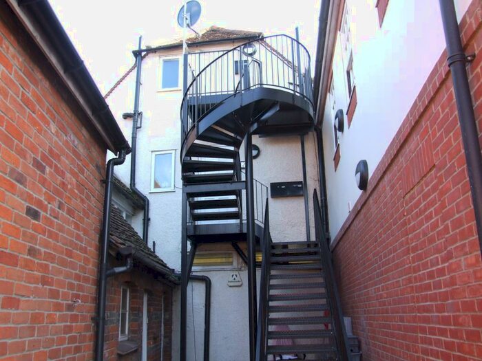 1 Bedroom Flat To Rent In Newland Street, Witham, CM8