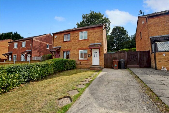 2 Bedroom Semi-Detached House To Rent In Raynville Rise, Leeds, West Yorkshire, LS13