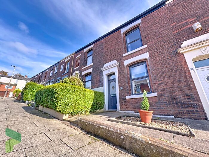 2 Bedroom Terraced House For Sale In Woodbury Avenue, Blackburn, BB2