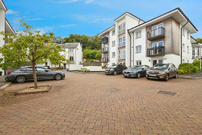 2 Bedroom Flat For Sale In Berkshire Close, Ogwell, Newton Abbot, Devon, TQ12