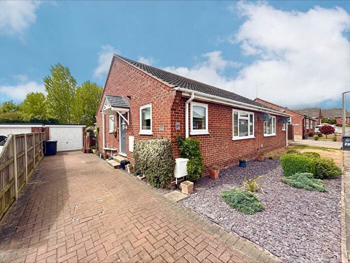 2 Bedroom Semi-Detached Bungalow For Sale In Hampton Close, Caister-On-Sea, NR30