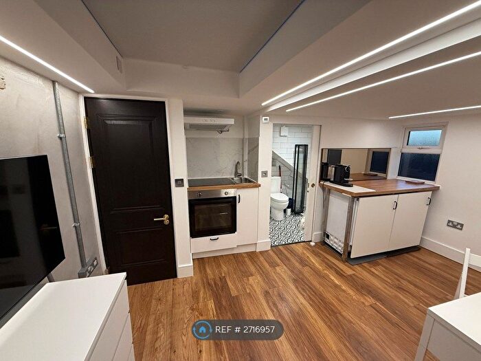 1 Bedroom Flat To Rent In Chapter Road, London, NW2