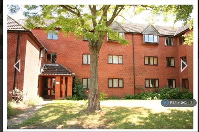 Studio To Rent In Corrie Road, Cambridge, CB1